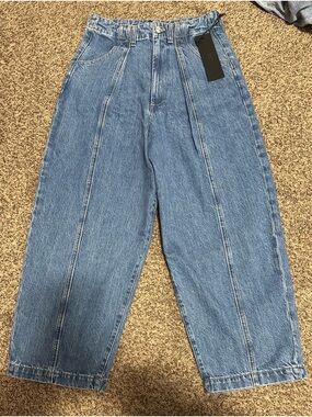 Edwin Elia Crop Jeans size 28 NWT